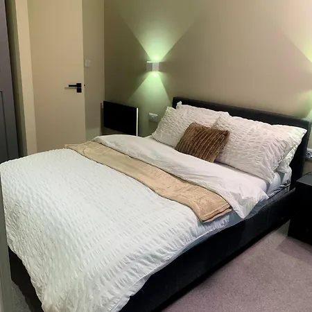 Sleek Haven Luxurious 2Bed Apartment In Manchester City Centre-2